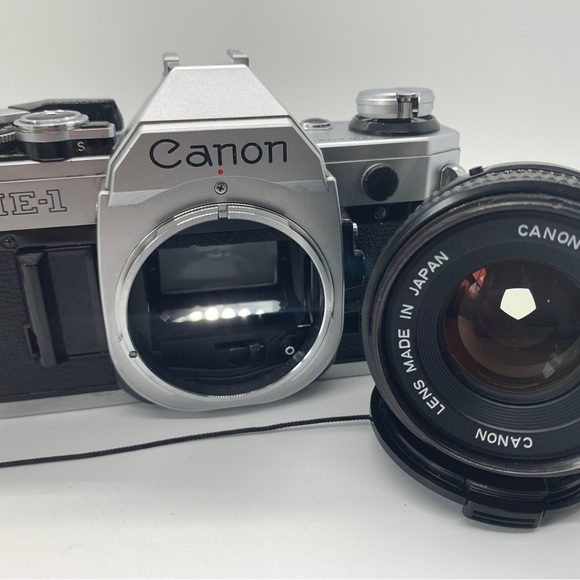 Canon AE-1 35mm Film Camera with Canon 50mm f/1.8 FD Lens (Film Tested) - Picture 5 of 14